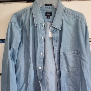 JCrew denim longsleeve size Men's large. Never worn. New with tags